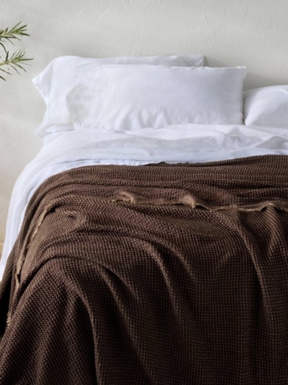 CASALUNA NWT King Textured Waffle Coverlet Dark Fig -king